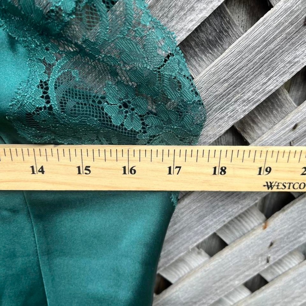 Victoria Secret Y2K Green Satin Lace Cami Coquette Whimsigoth Fairy Medium‎ - Picture 4 of 7